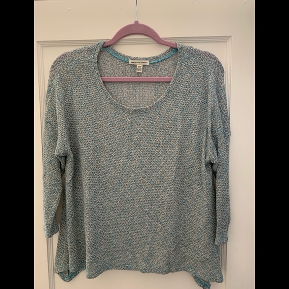 American Eagle Flowy Top - Picture 1 of 2